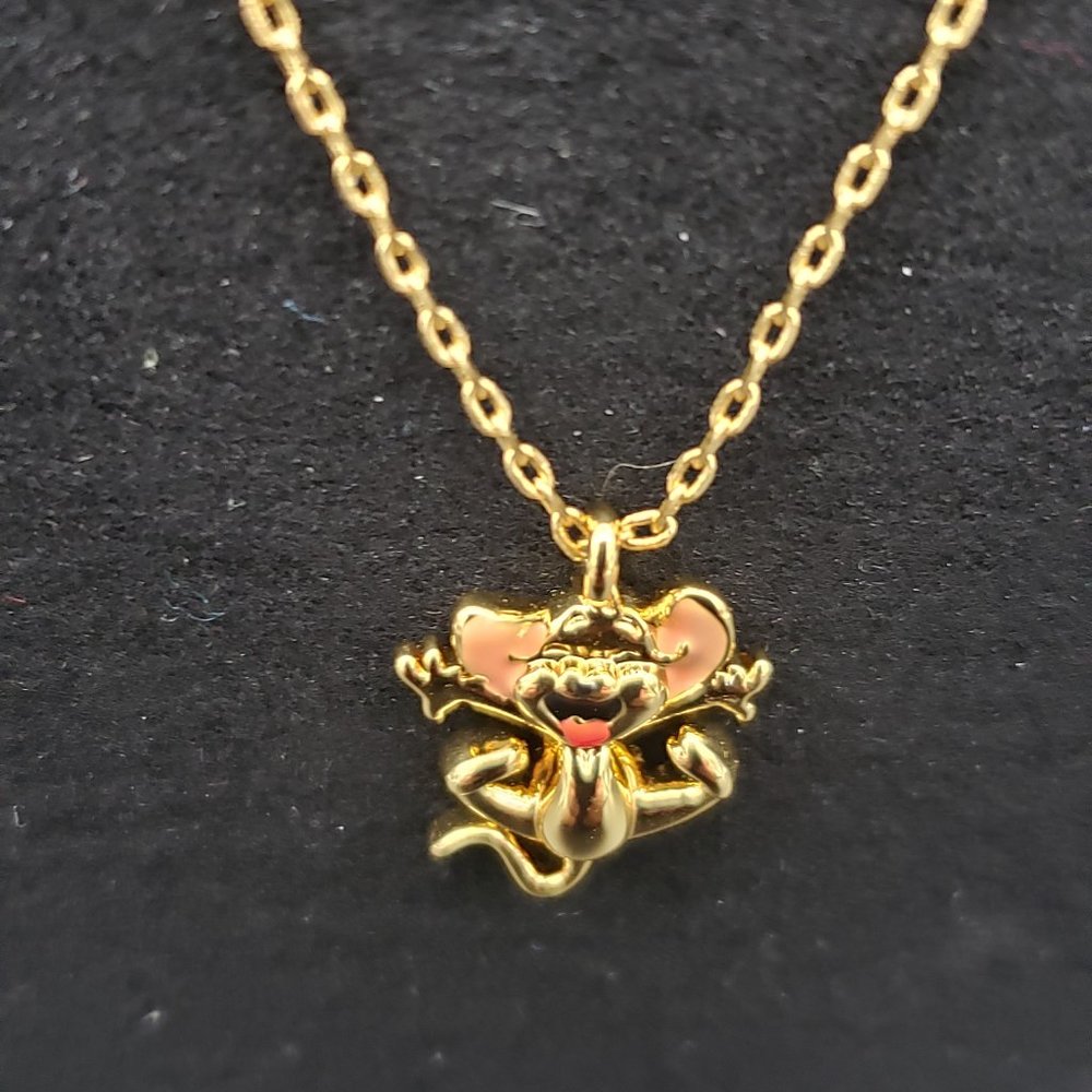 Adorable Kate Spade Jerry Pendant